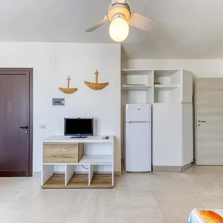 Apartmán Bilocale Pp A 50 M Dal Mare